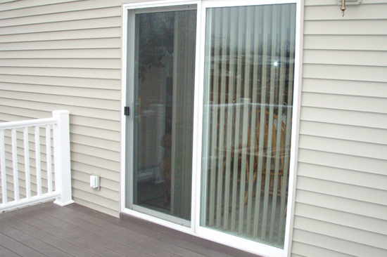 Kentfield-screen-door-repair